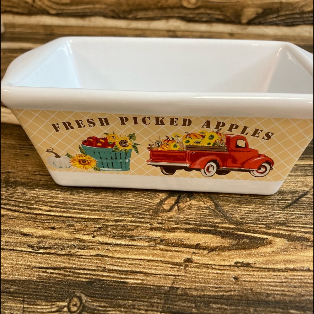 Red truck mini baking dish🍁